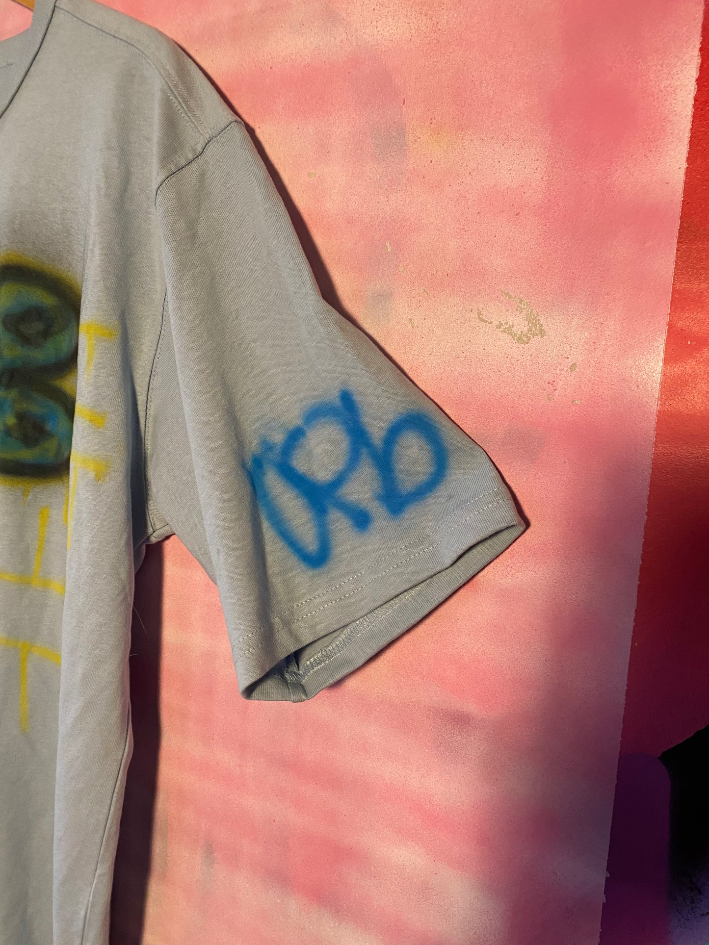 YLW & BLUE TEE
