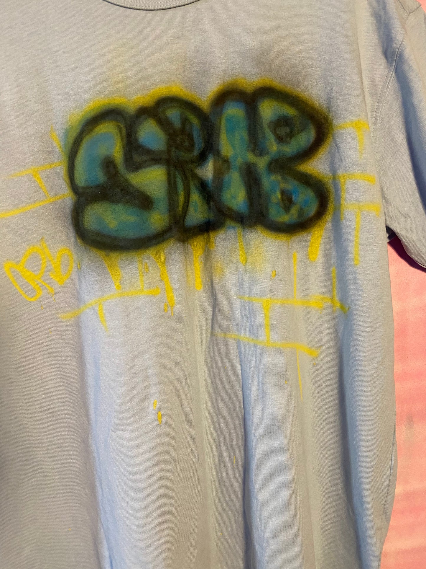 YLW & BLUE TEE